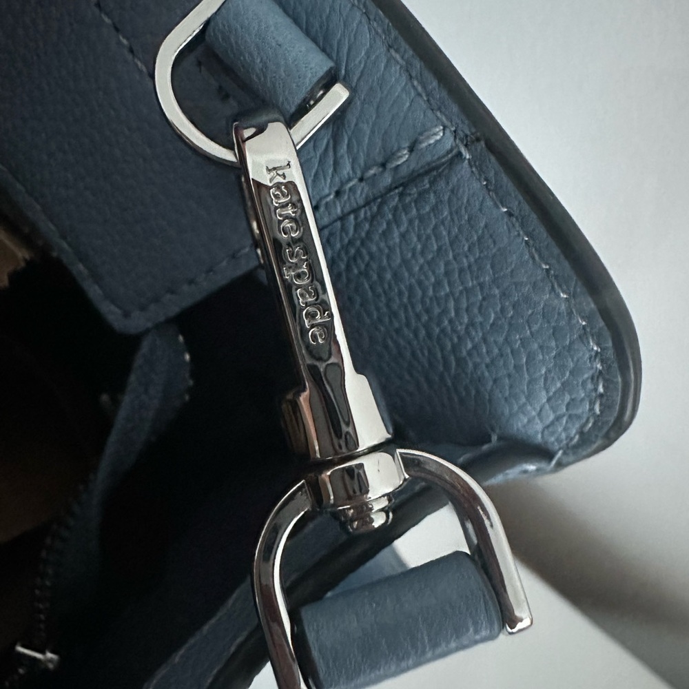 Blue Kate Spade top handle crossbody purse - Picture 3 of 6